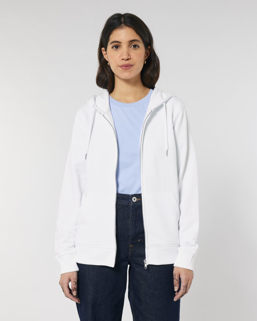 White SFM6_STSU820_C001.jpg