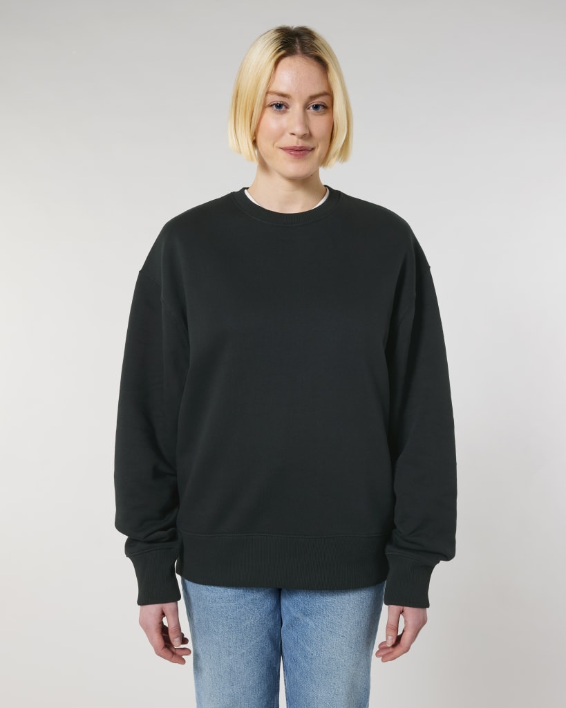 Black SFM6_STSU857_C002.jpg