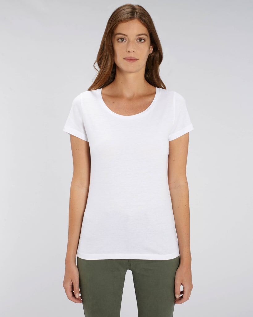 White SFM6_STTW017_C001.jpg