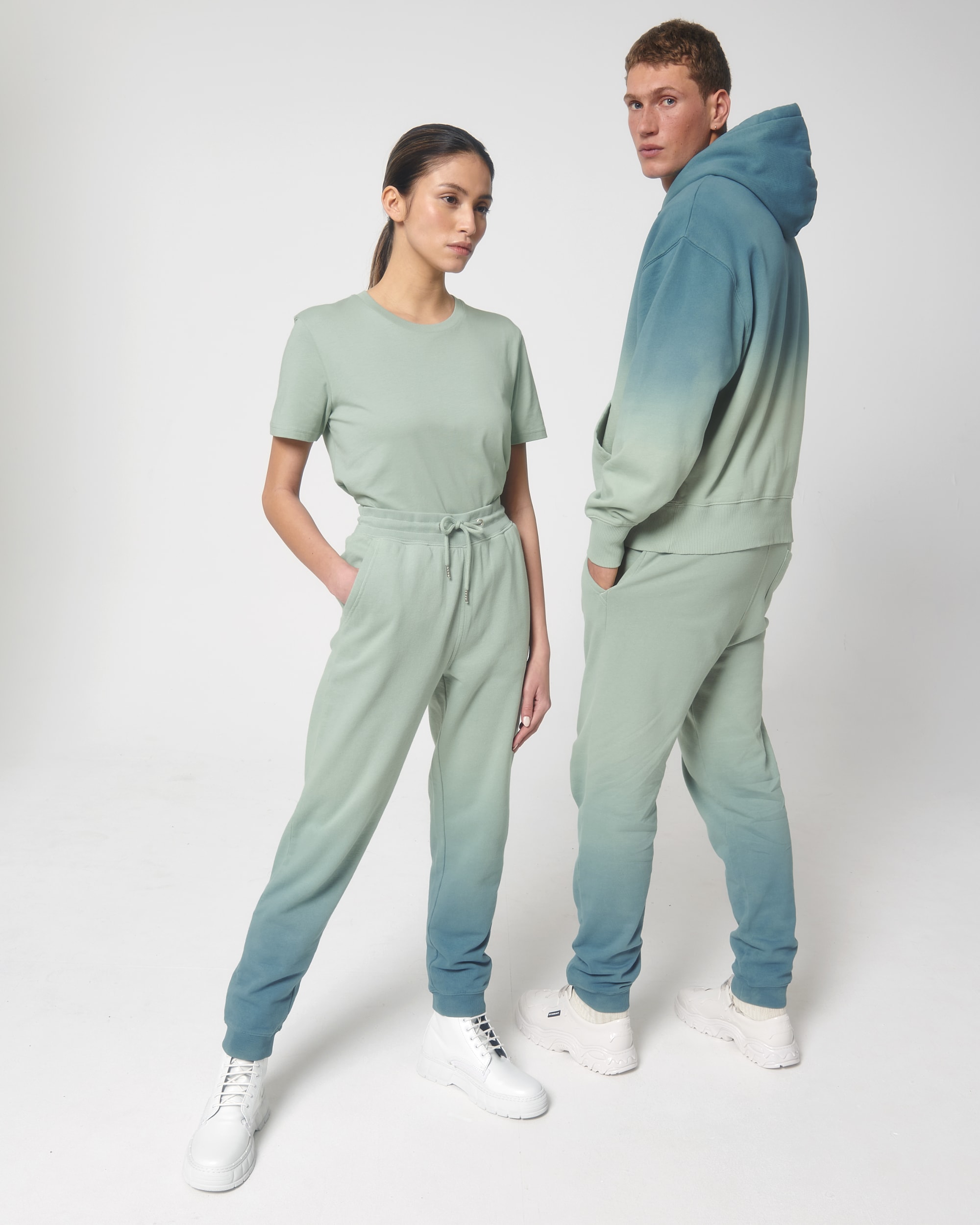 Dip Dye Hydro/Aloe DFM0_STSU858_C090.jpg