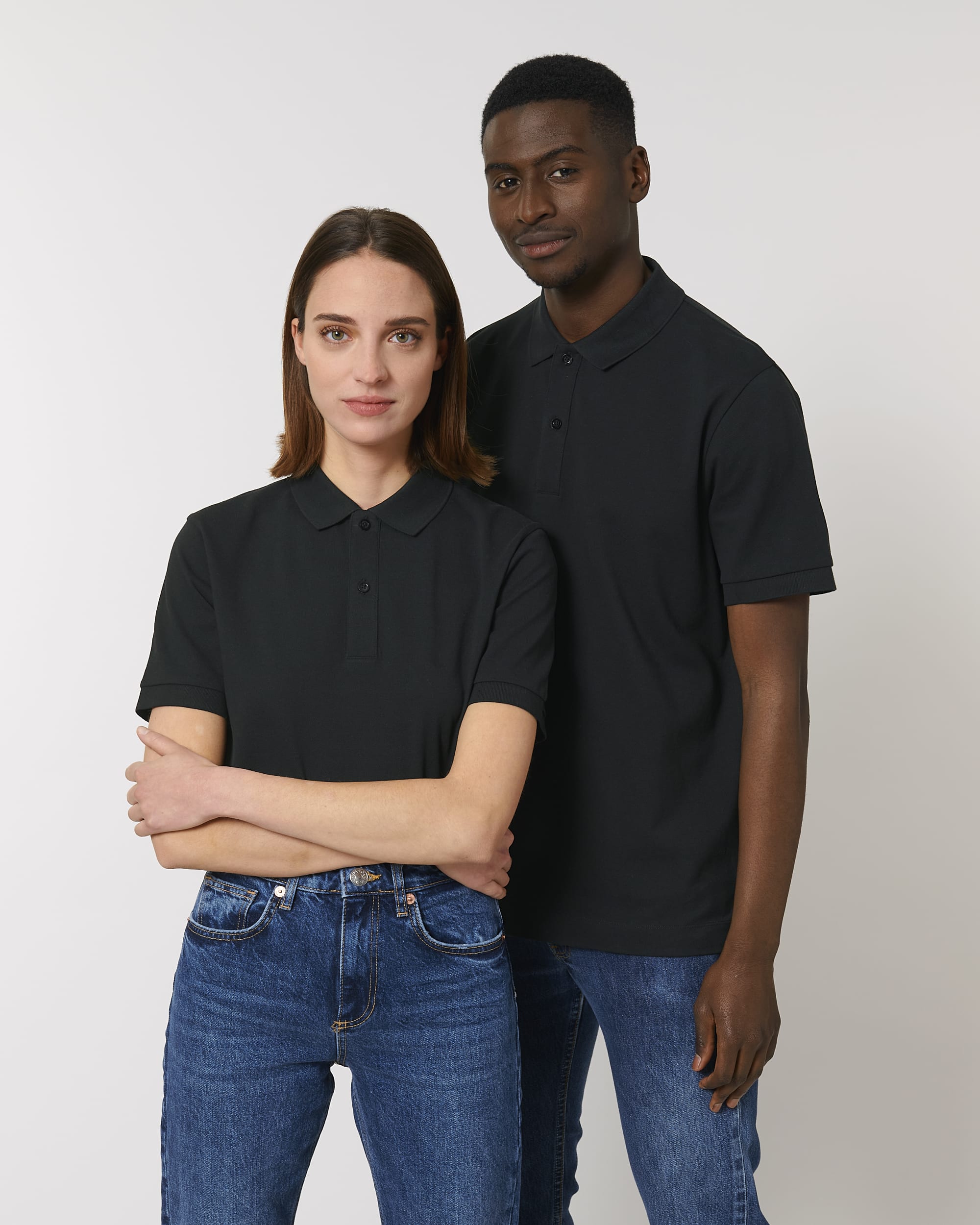Black DFM1_STPU331_C002.jpg