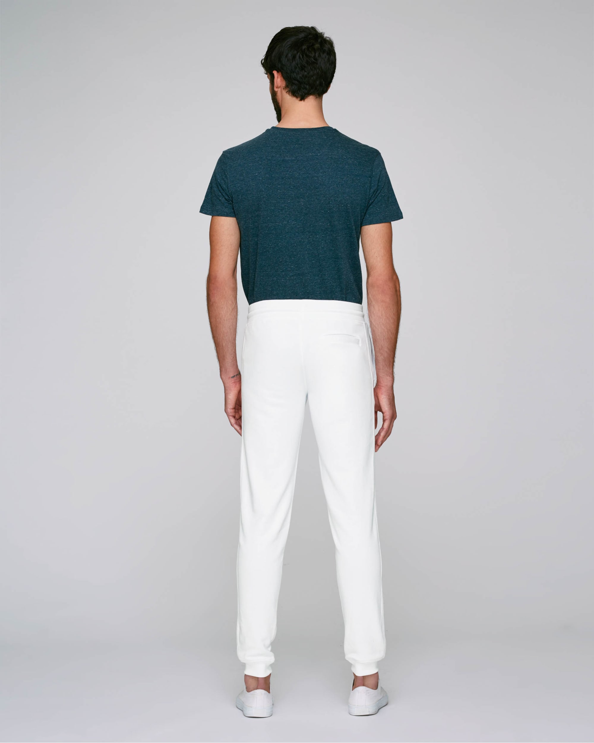 White SBM0_STBM519_C001.jpg