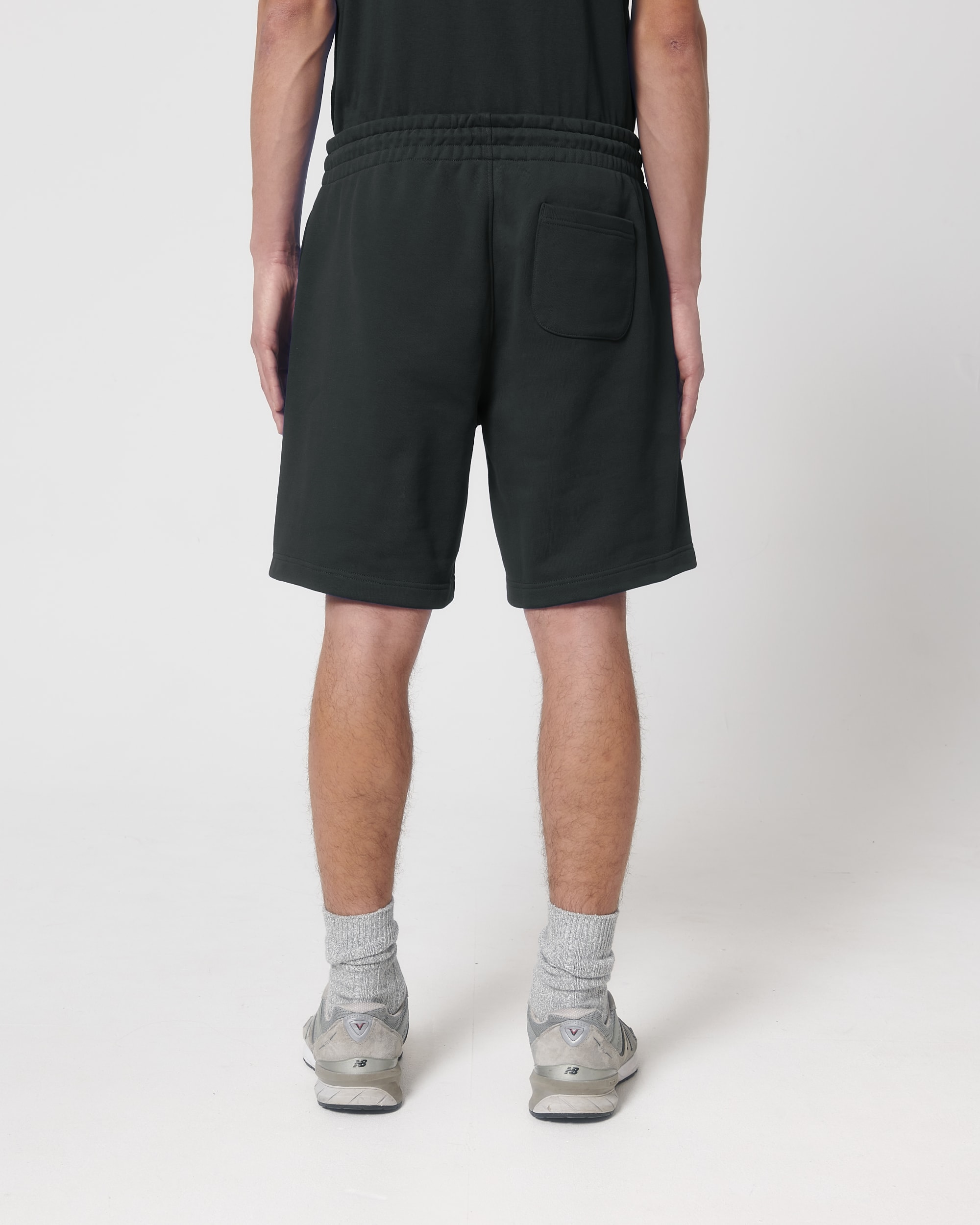 Black SBM0_STBU944_C002.jpg