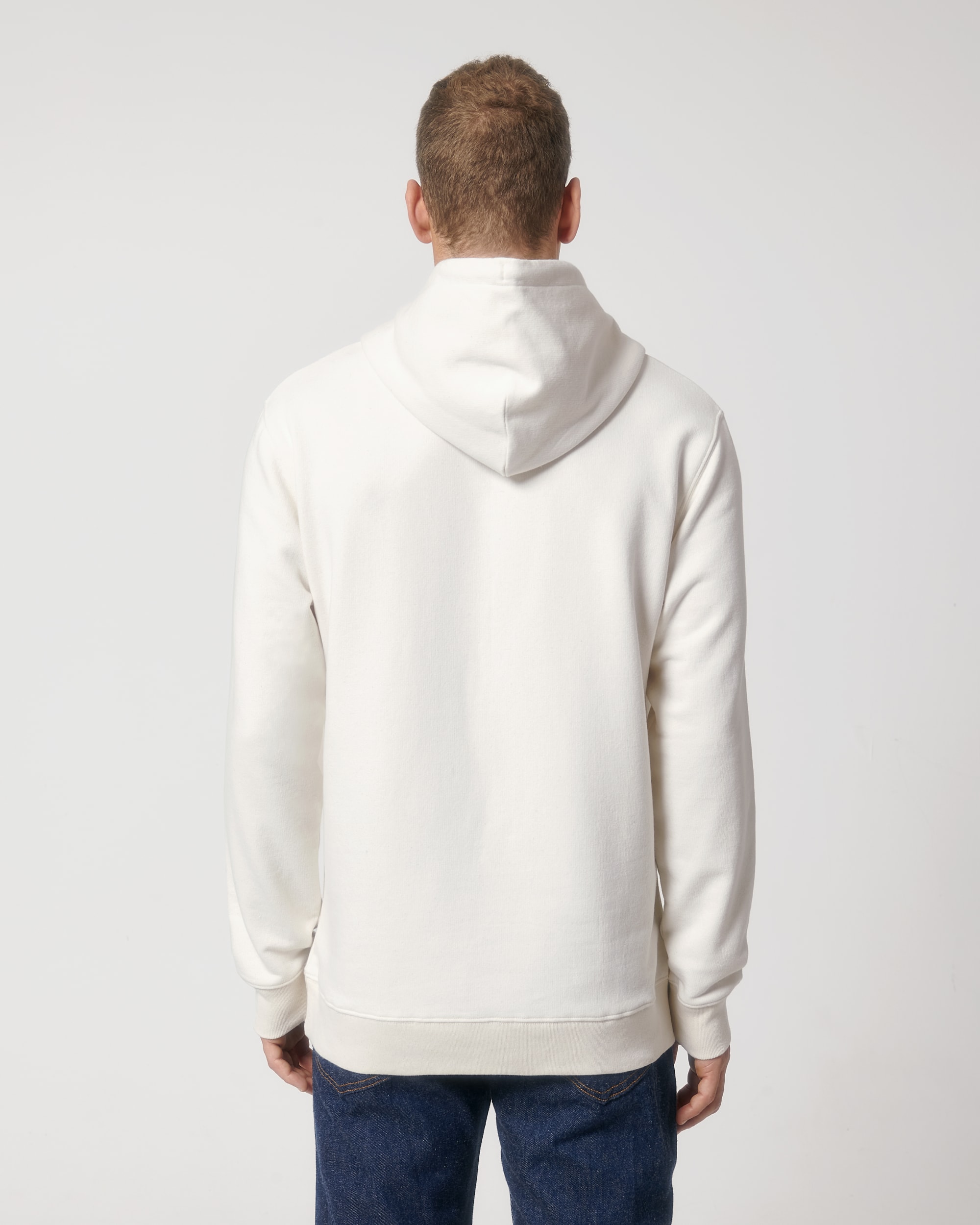 RE-White SBM0_STSU800_C602.jpg