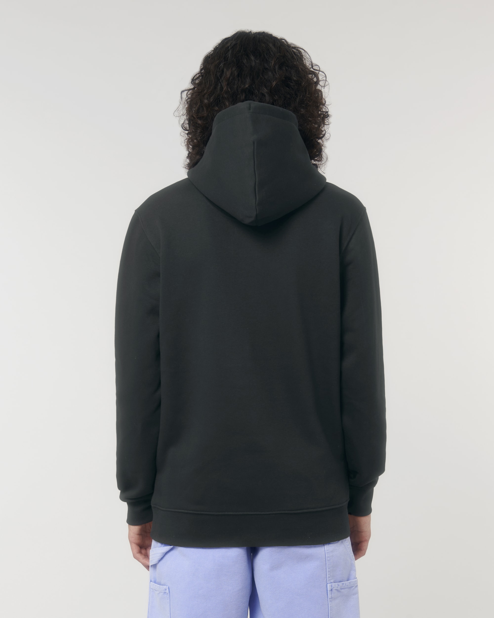 Black SBM0_STSU822_C002.jpg