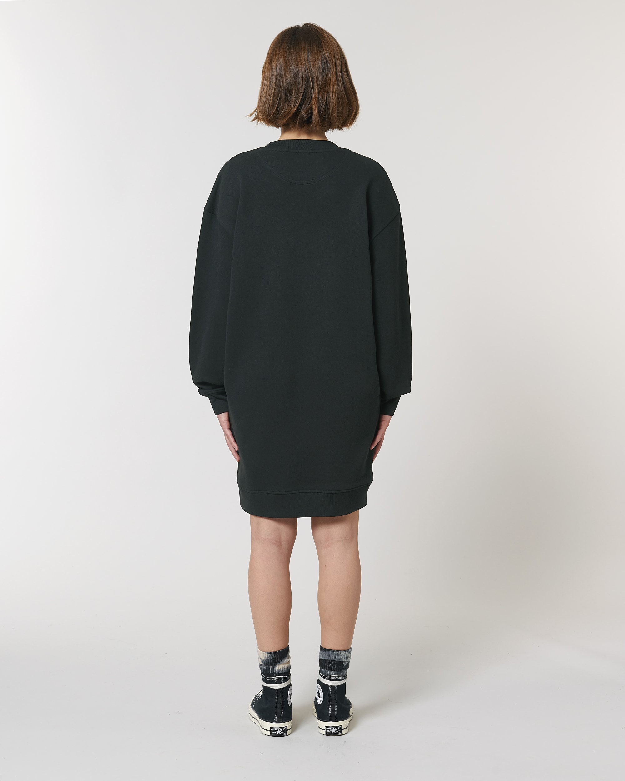 Black SBM5_STDW161_C002.jpg
