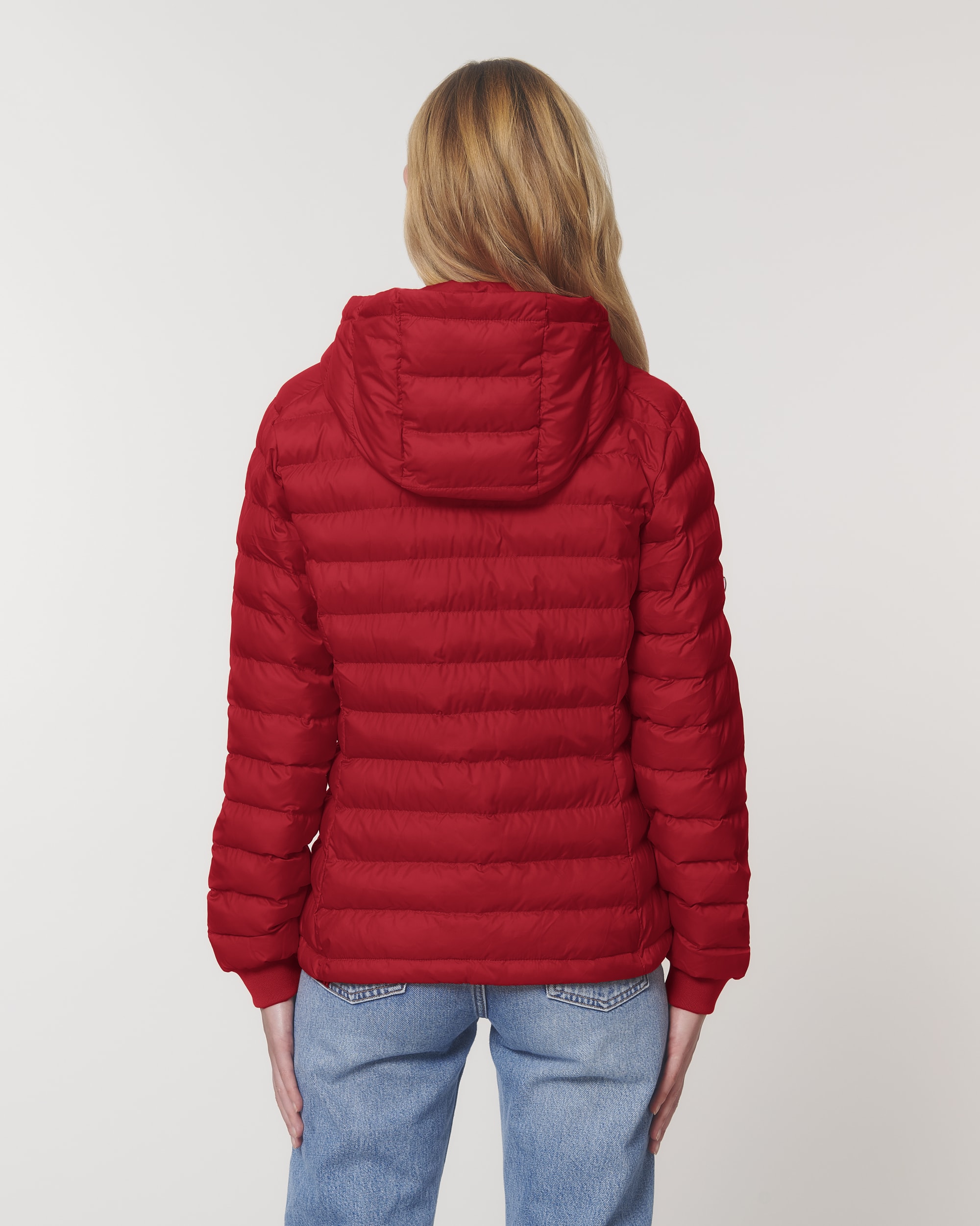 Red SBM5_STJW839_C004.jpg