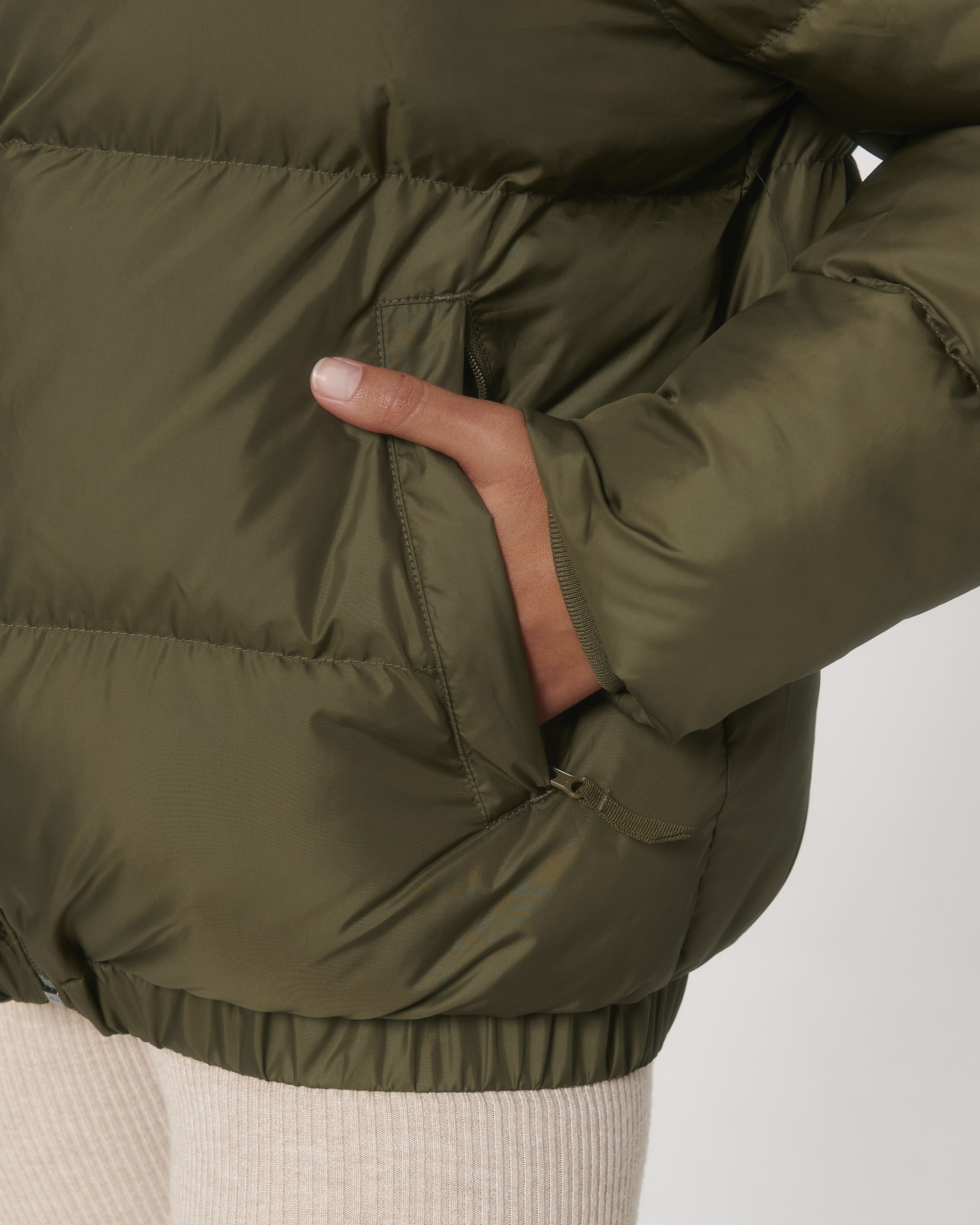 British Khaki SFD5_STJU840_C008.jpg
