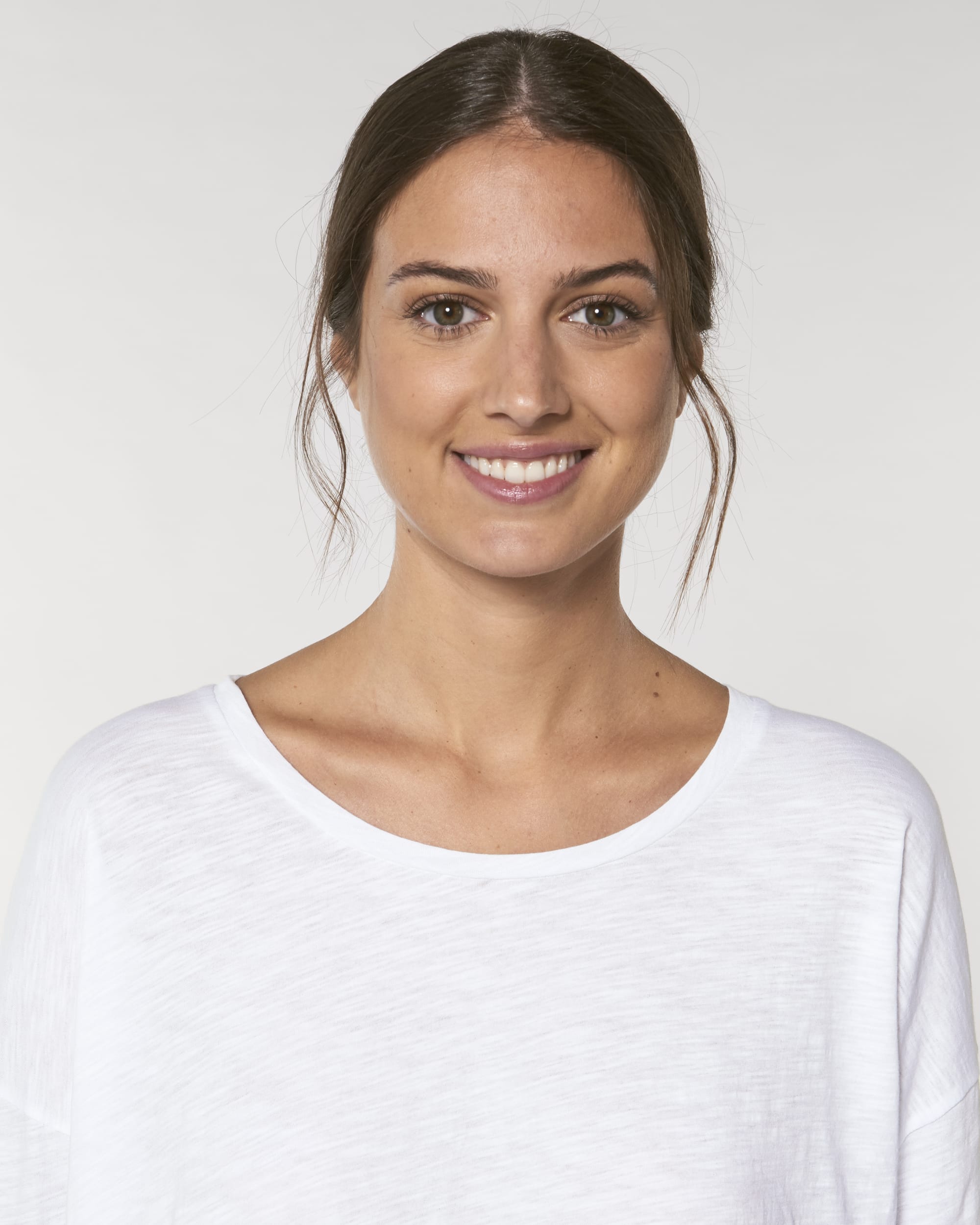 White SFD5_STTW114_C001.jpg