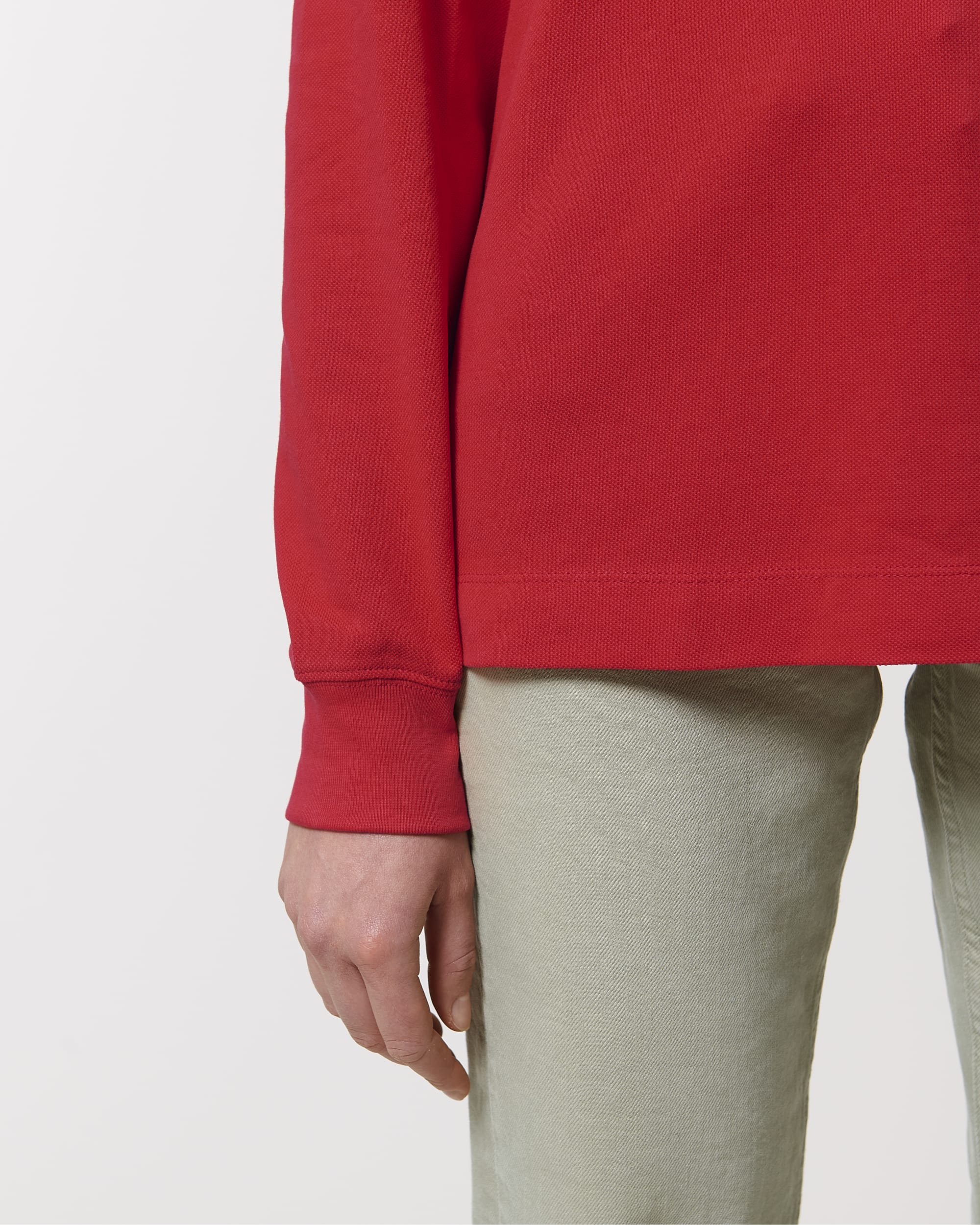 Red SFD6_STPU332_C004.jpg