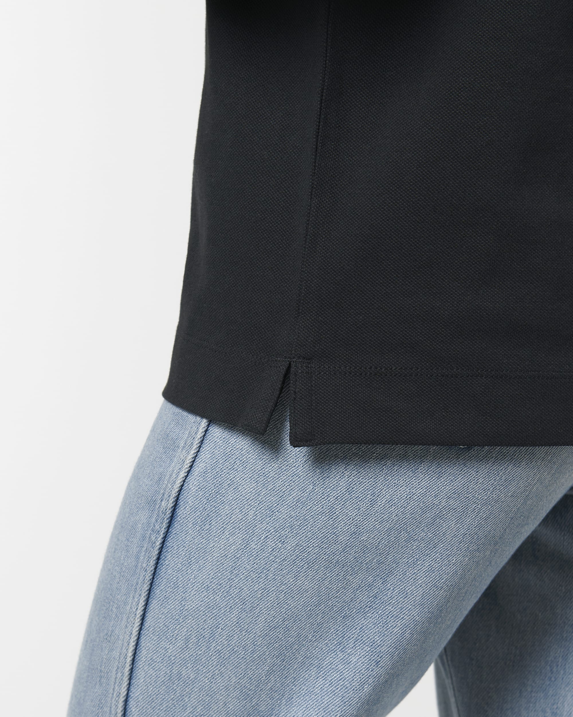 Black SFD7_STPU332_C002.jpg