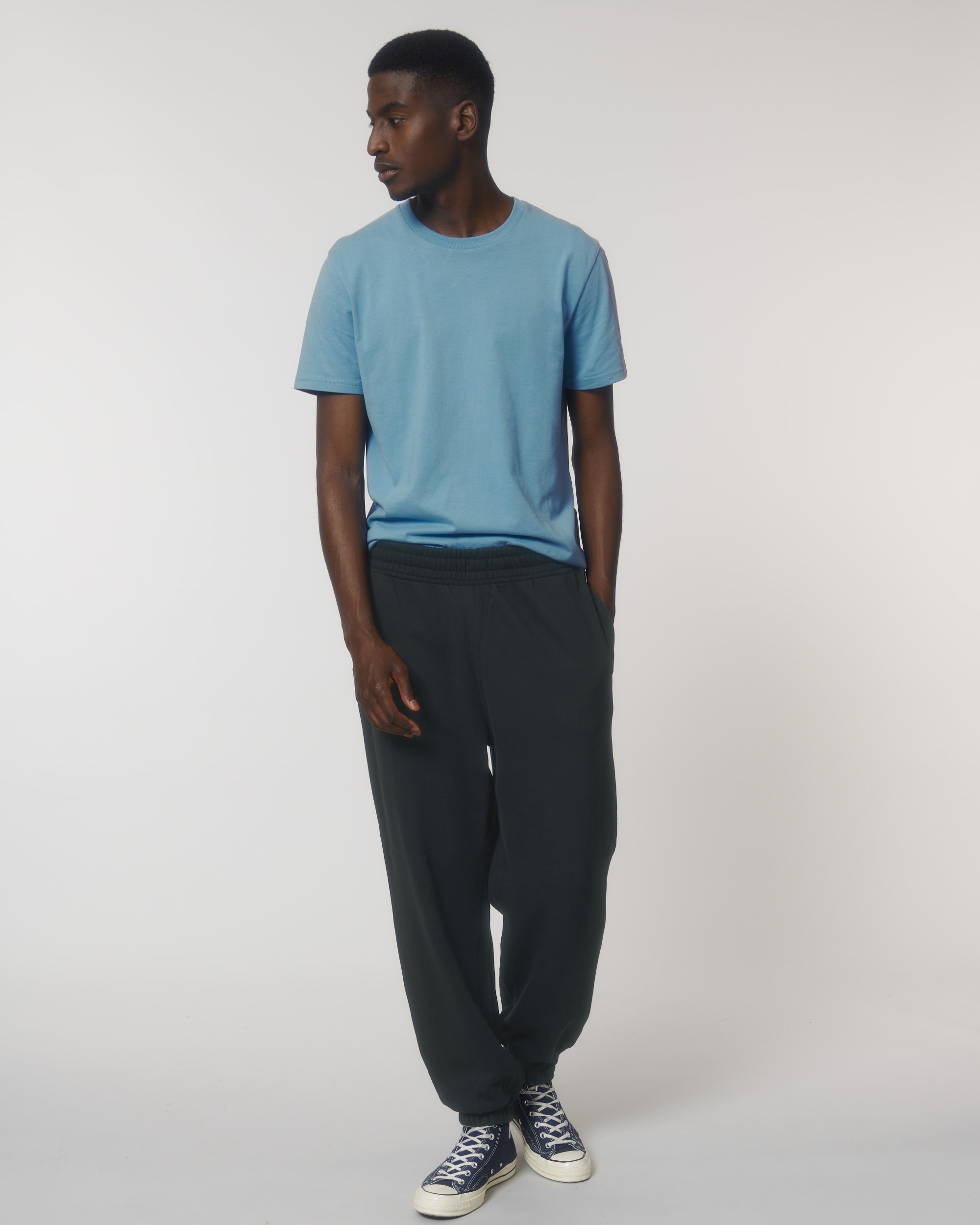 Black SFM0_STBU588_C002.jpg