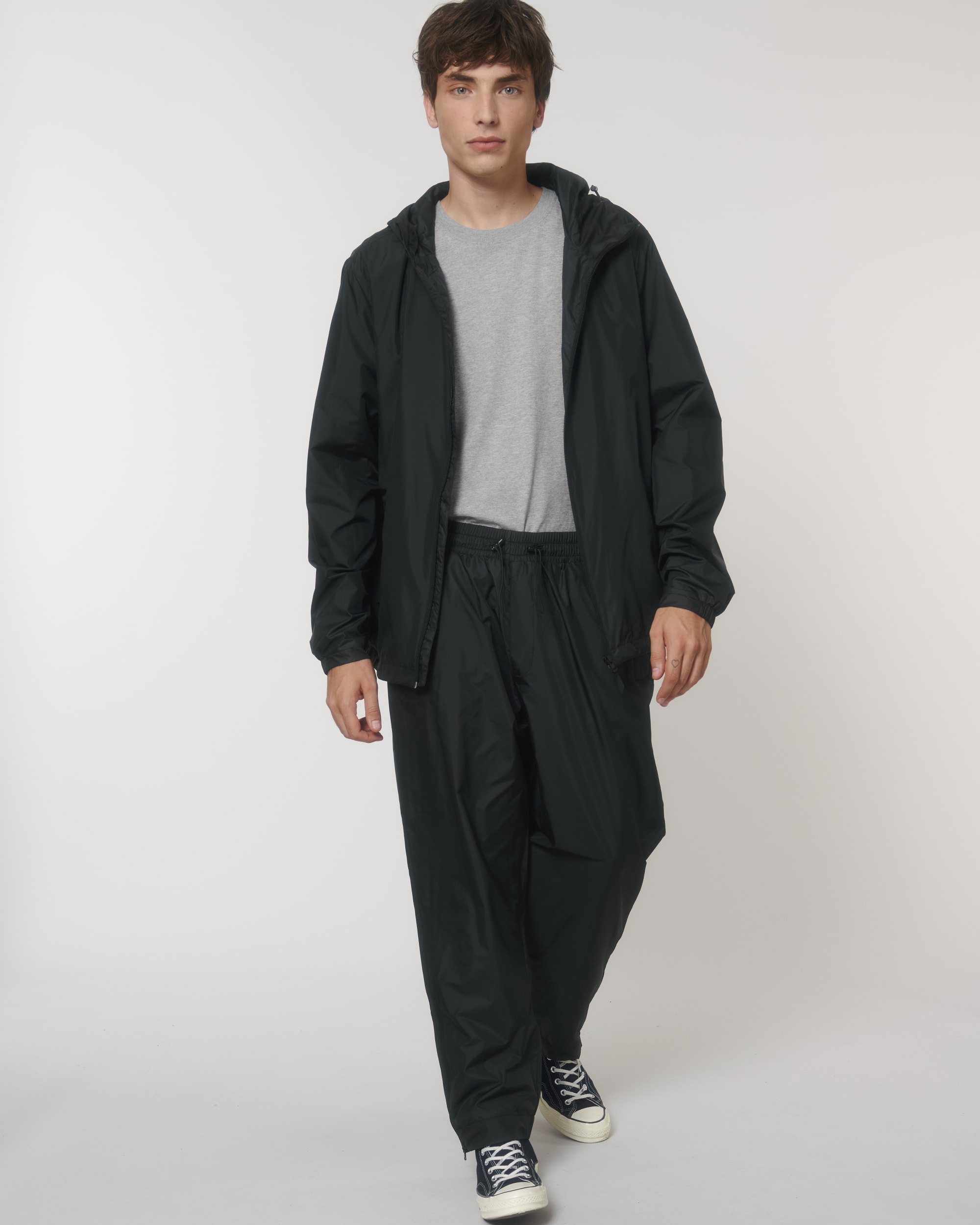 Black SFM0_STBU847_C002.jpg