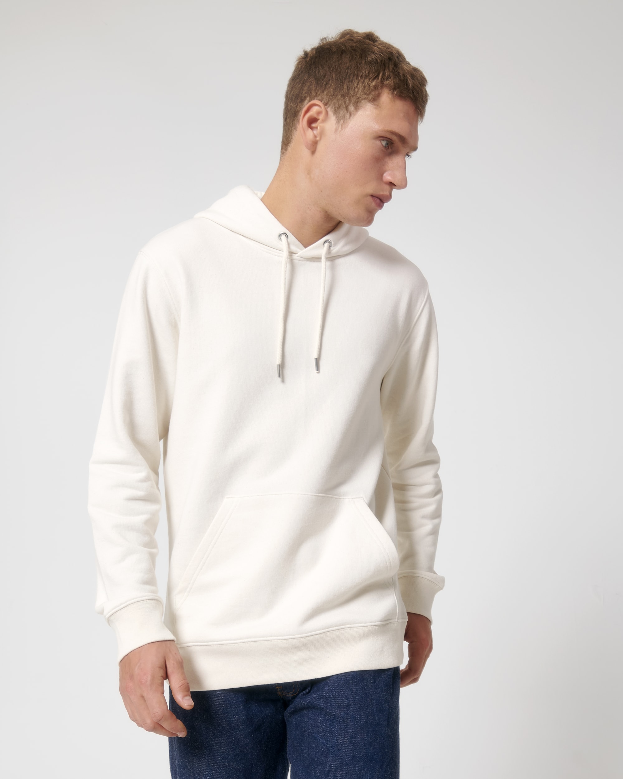 RE-White SFM0_STSU800_C602.jpg