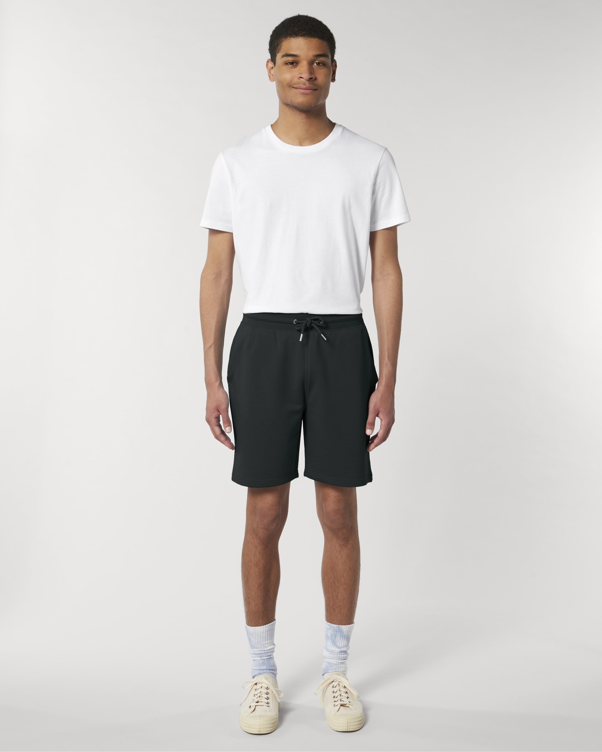 Black SFM1_STBU578_C002.jpg