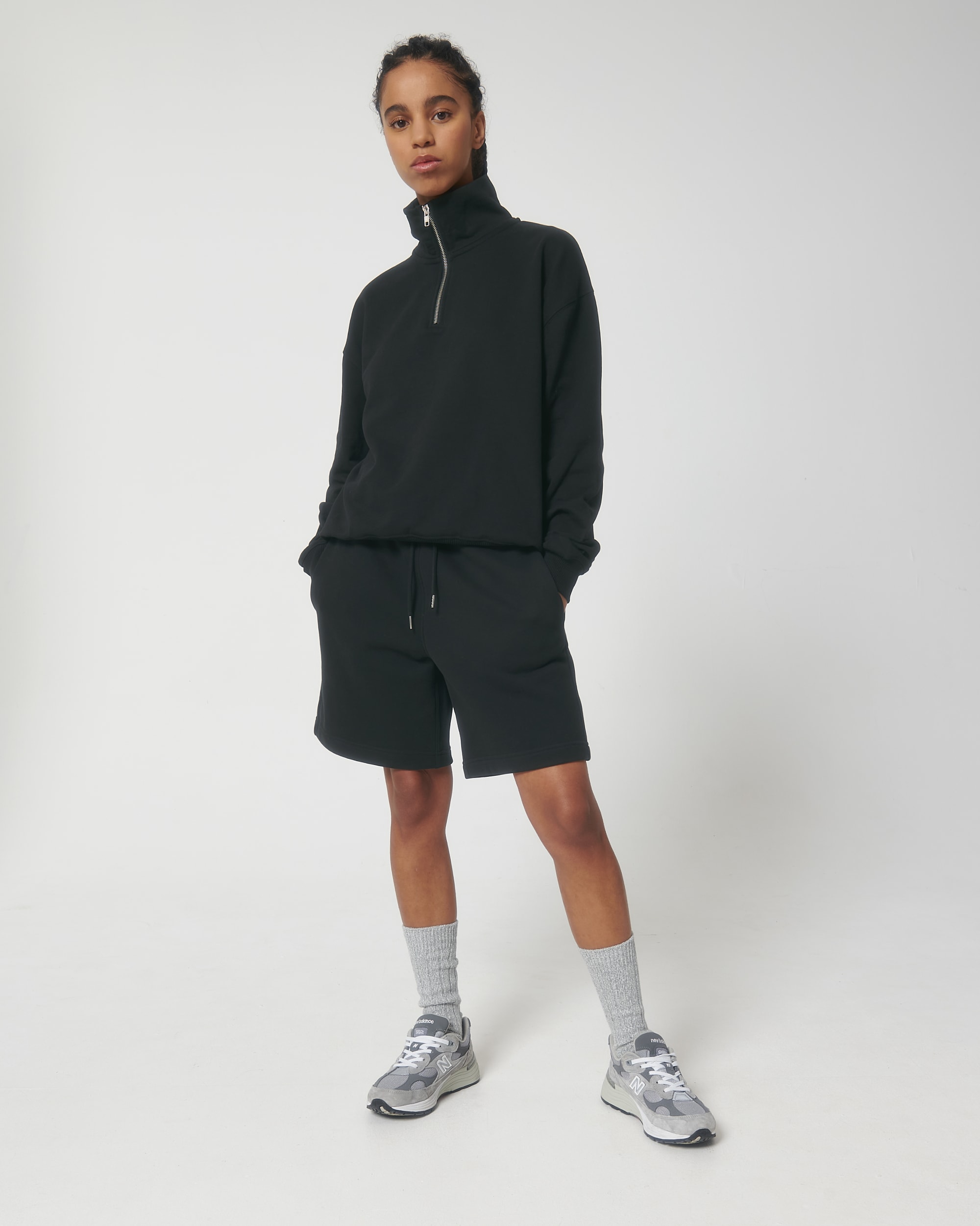 Black SFM5_STSU795_C002.jpg