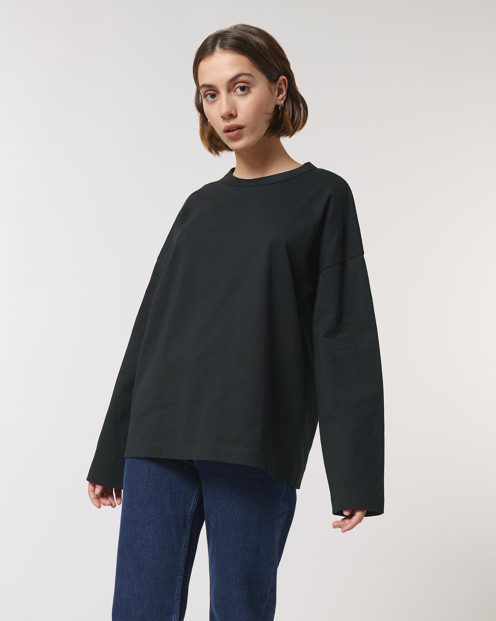 Black SFM5_STTU790_C002.jpg