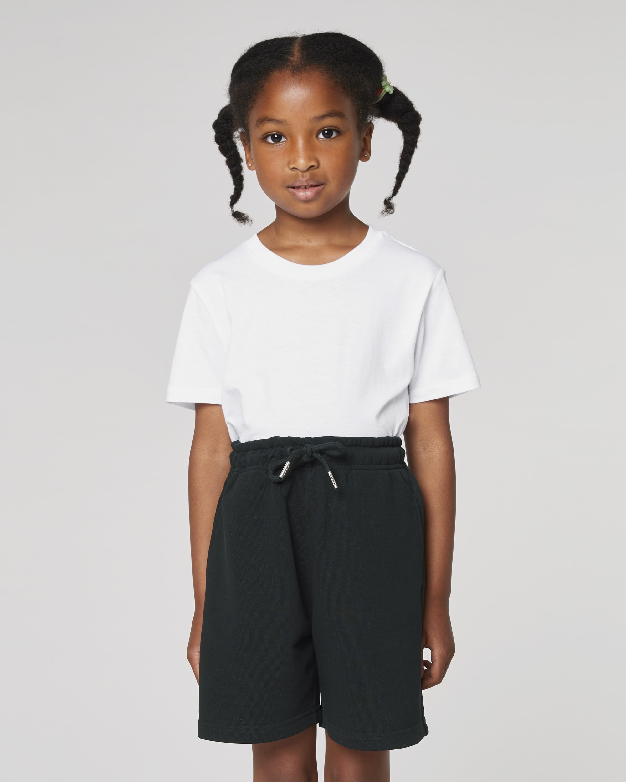 Black SFM6_STBK102_C002.jpg