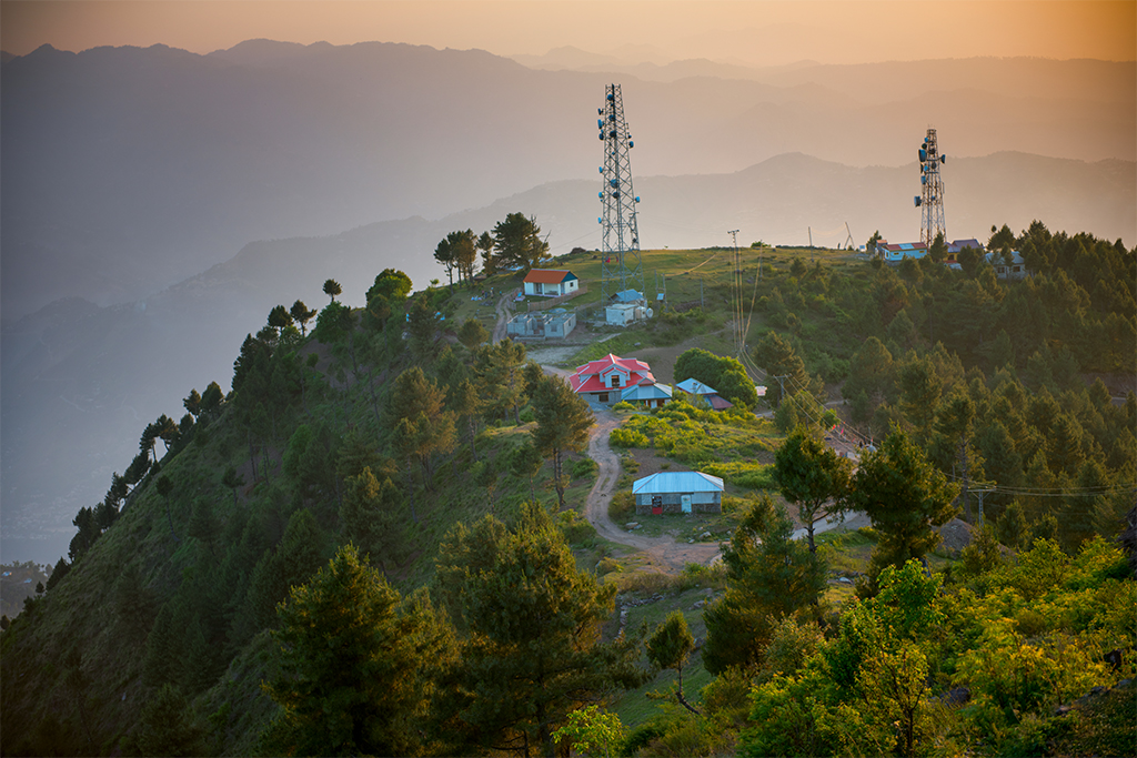 azad kashmir famous places to visit