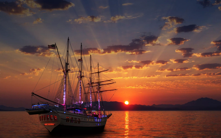 Royal Albatross Sunset Sail Dinner Cruise