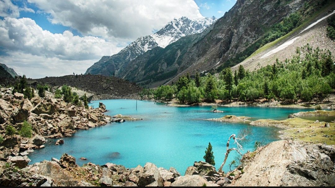 Visit Naltar Lake