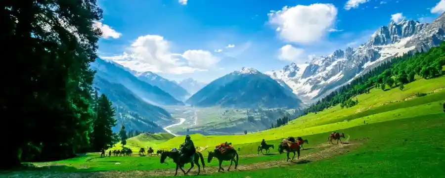 Top 10 Best Places to Visit in Azad Kashmir 2024