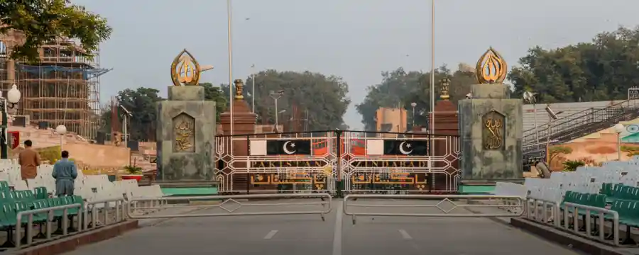 Wagah Border - A Connecting Link between Two Nations