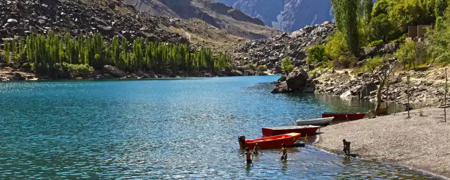 Top 10 Most Beautiful Lakes in Pakistan