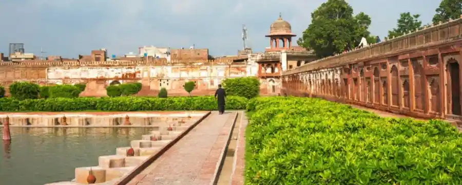 Shalimar Gardens Lahore - All You Need to Know