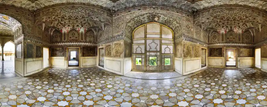 Sheesh Mahal Lahore - The Mirror Palace of Royal Splendor