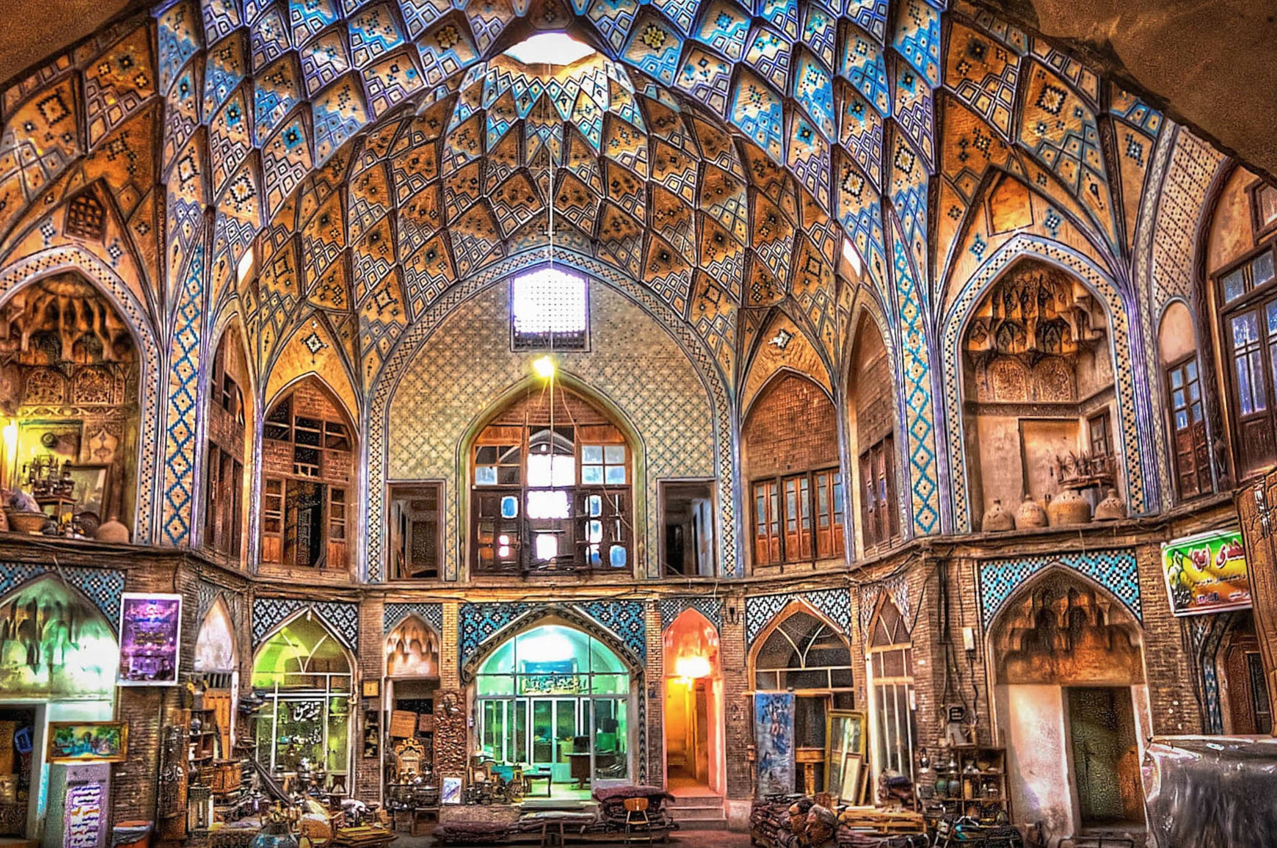 bazaar of kashan iran