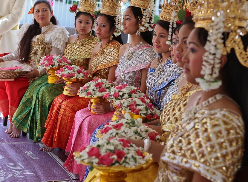 Cambodian traditional clothing