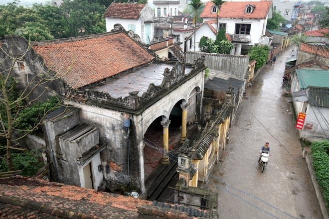 LÀNG DOANH NHÂN CỰ ĐÀ VIETNAMESE VILLAGE