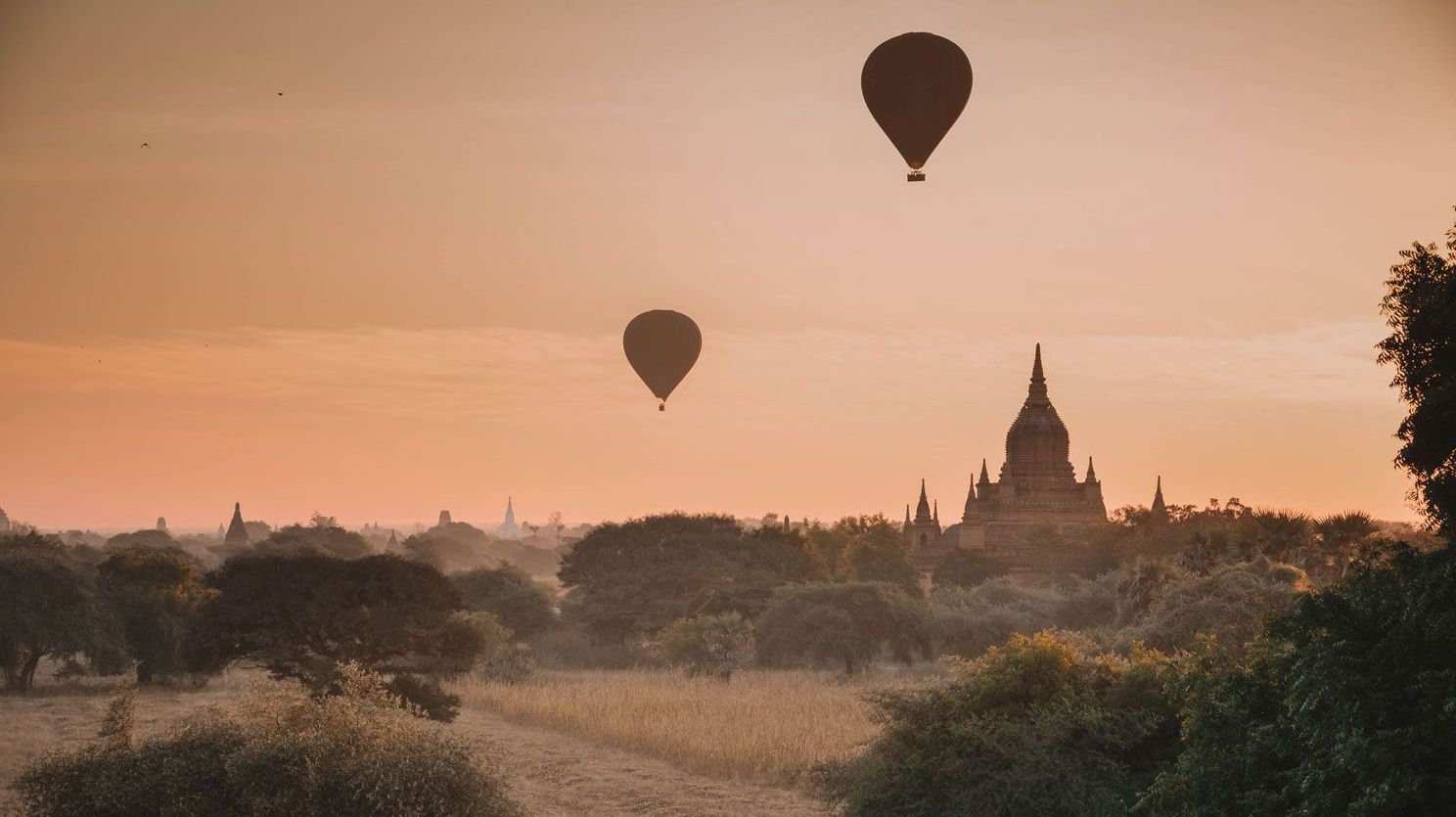 Bagan hot air balloon Bagan