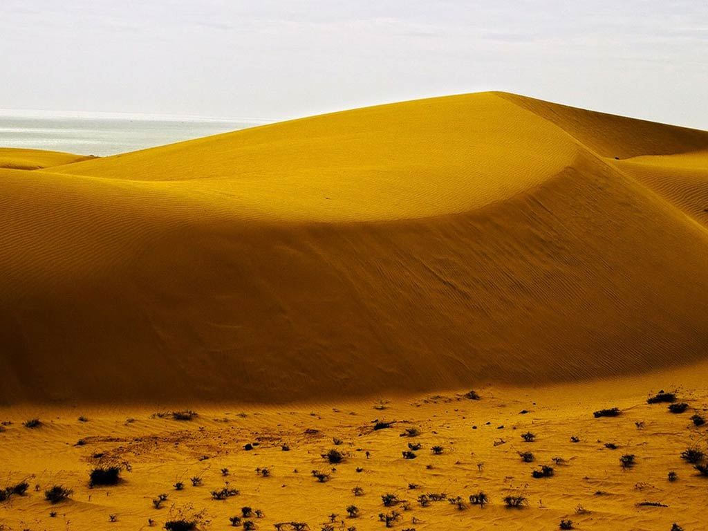 vietnam facts mum ne sand dunes