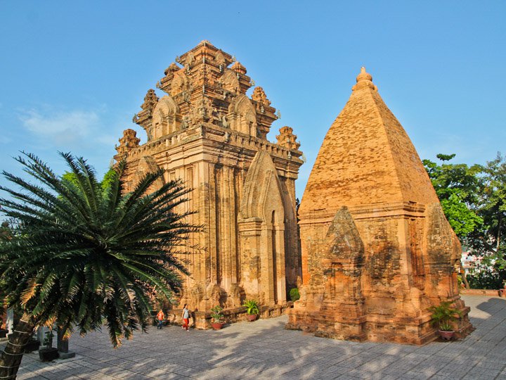 ponagar tower Nha Trang