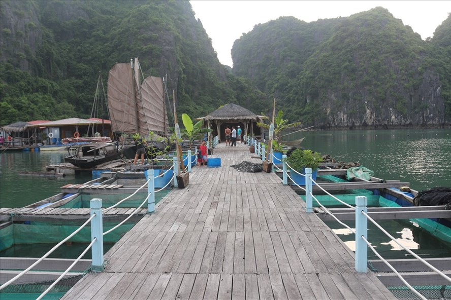 Vung Vieng village vietnam Halong Bay fishing village