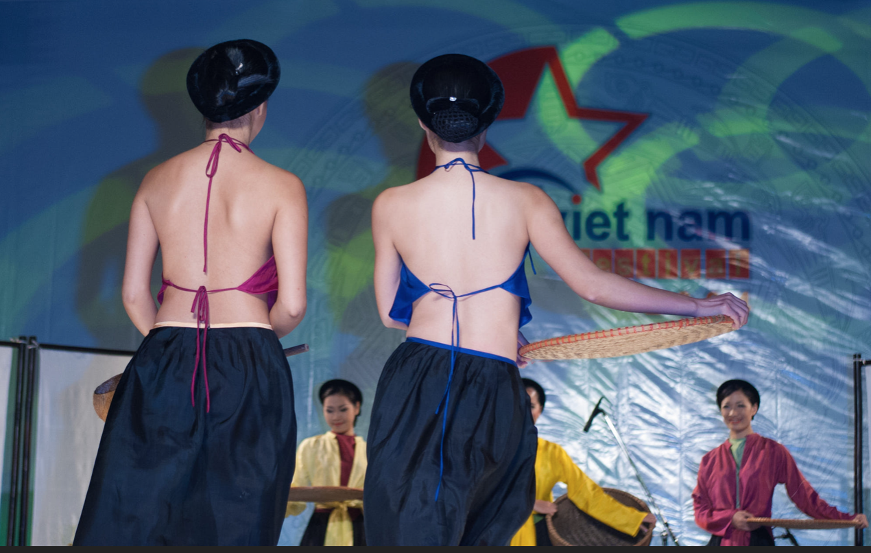 The Middle Region Vietnamese Traditional Dance