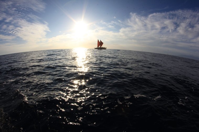 Hokulea sailing