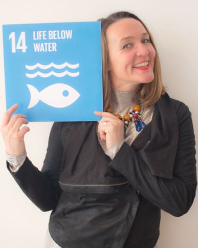 Music is an incredibly powerful vehicle that can engage us all, and through that engagement it can support change. It breaks down barriers and allows connections that would otherwise not be made; it crosses borders and shortcuts language. The Global Goals