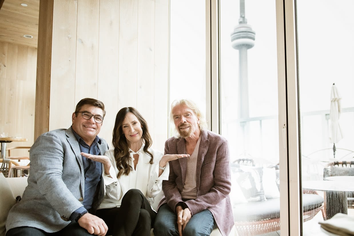 Tom McAlpin, Richard Branson and Captain Wendy Williams Tom McAlpin, Richard Branson and Captain Wendy Williams