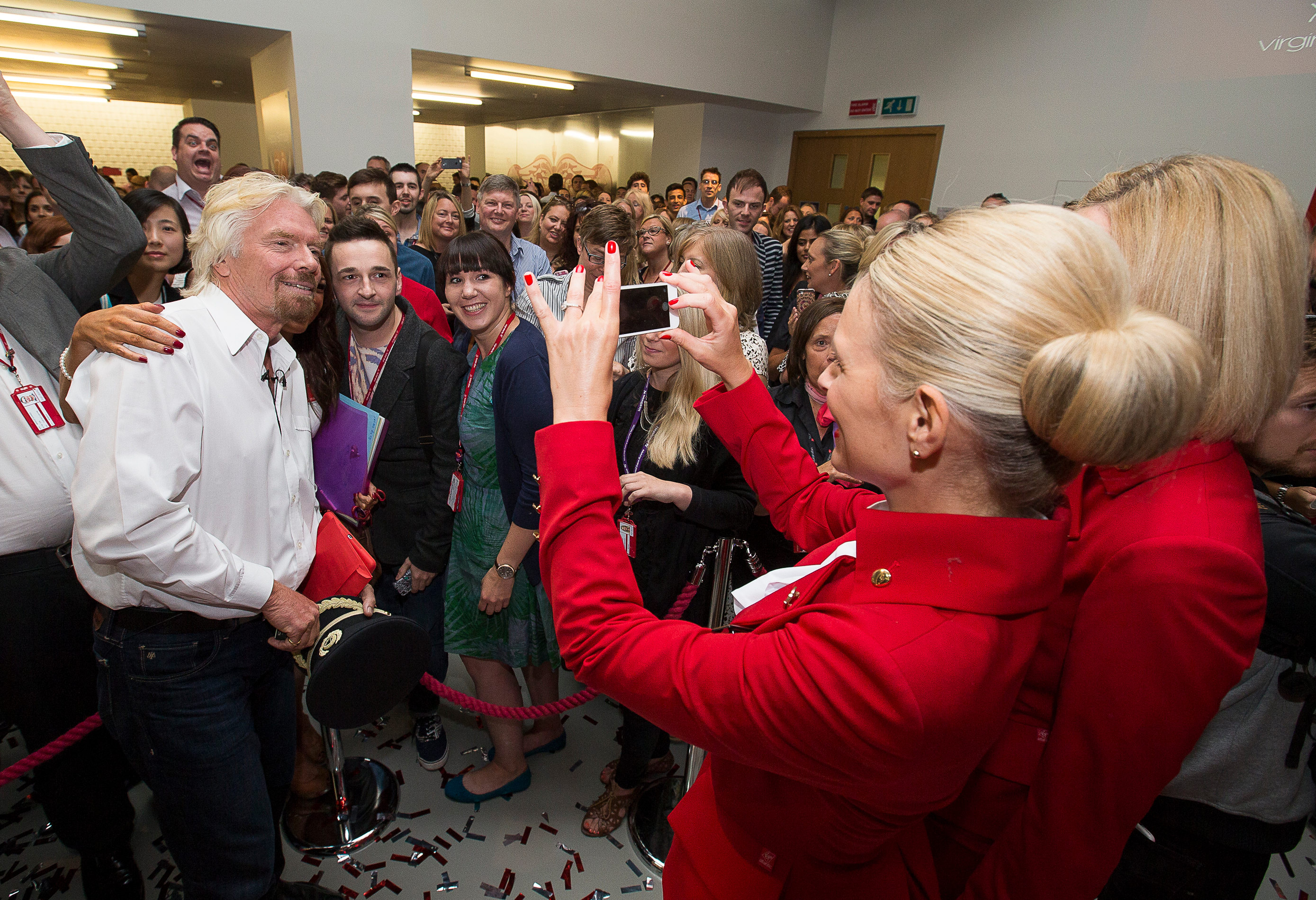 Richard and Virgin Atlantic employees Richard and Virgin Atlantic employees