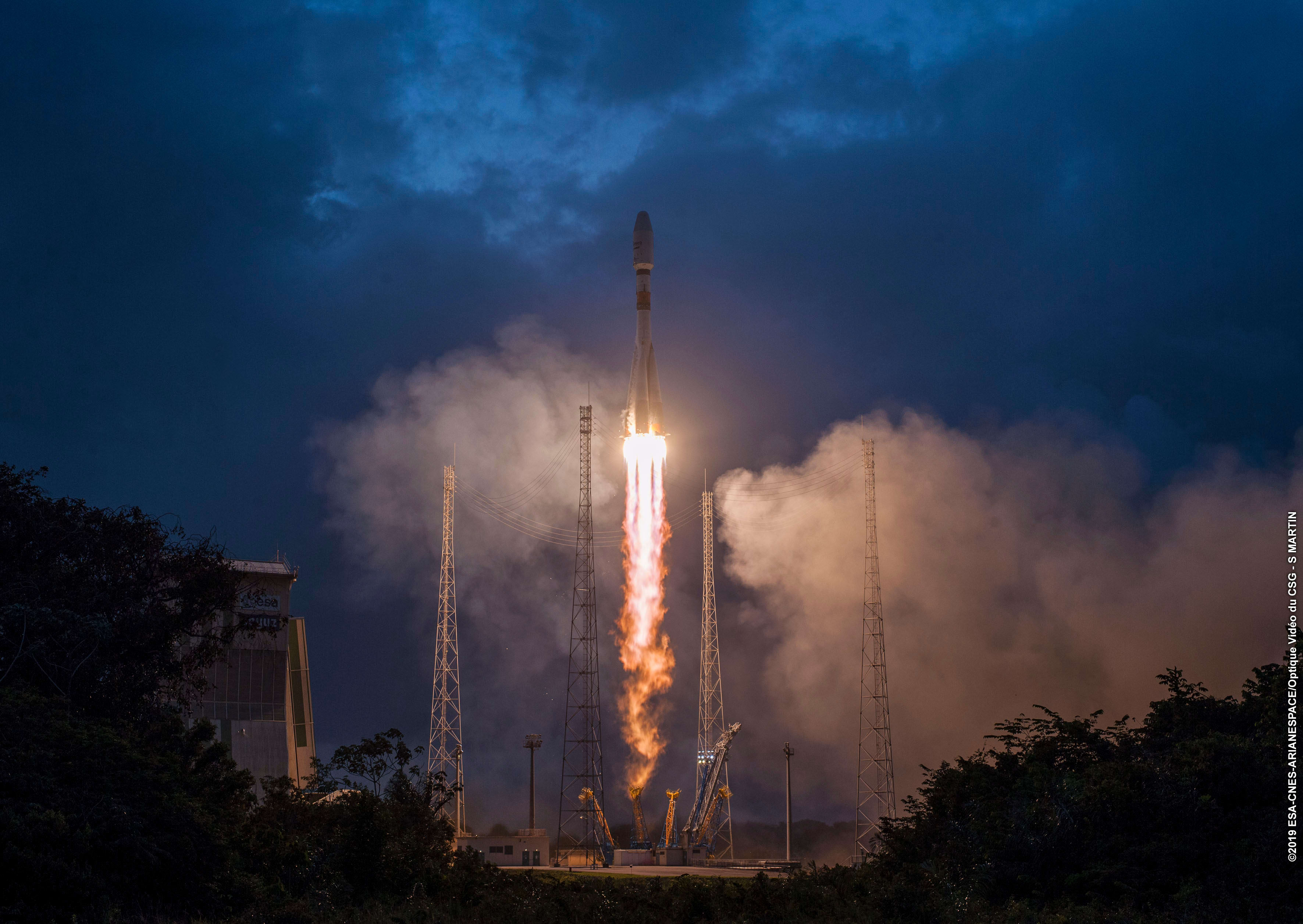 OneWeb launches its first satellites OneWeb launches its first satellites