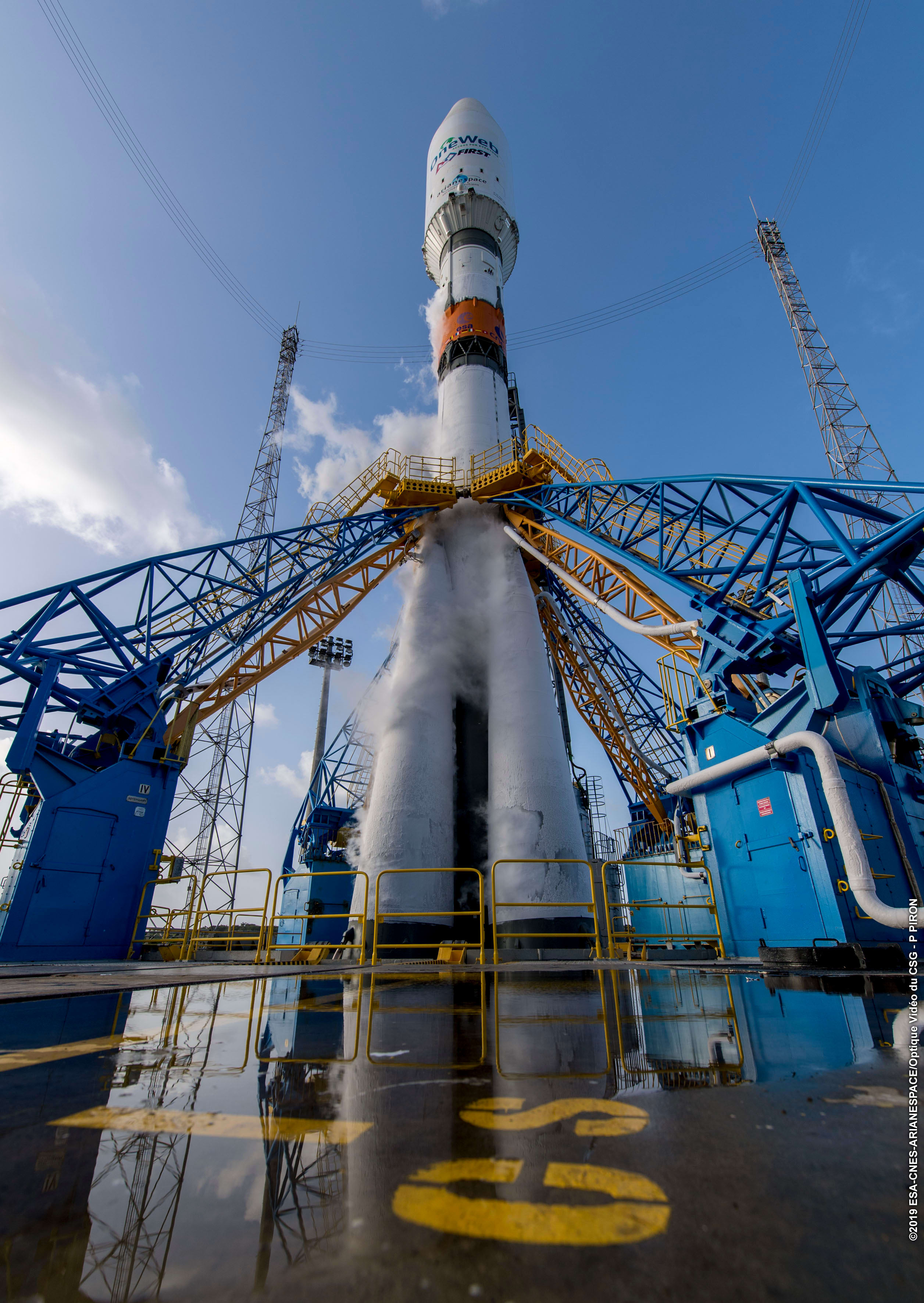 OneWeb launches its first satellites OneWeb launches its first satellites