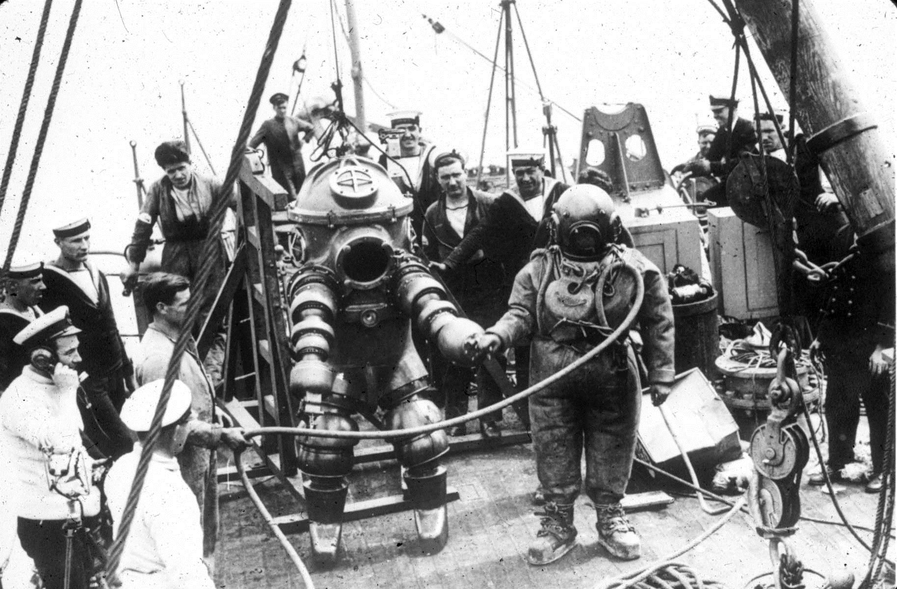 diving suit, David Lang, Ocean diving suit, David Lang, Ocean