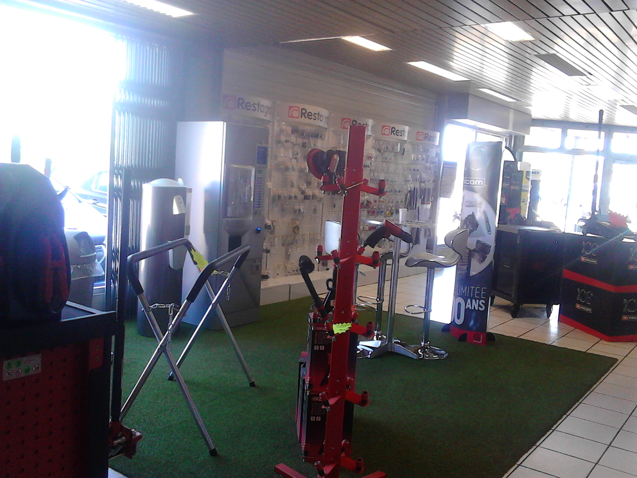 Foto 5 di PERROUD-MAIMONE groupauto