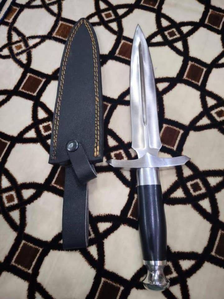 Razor-Sharp Combat knife vol 3