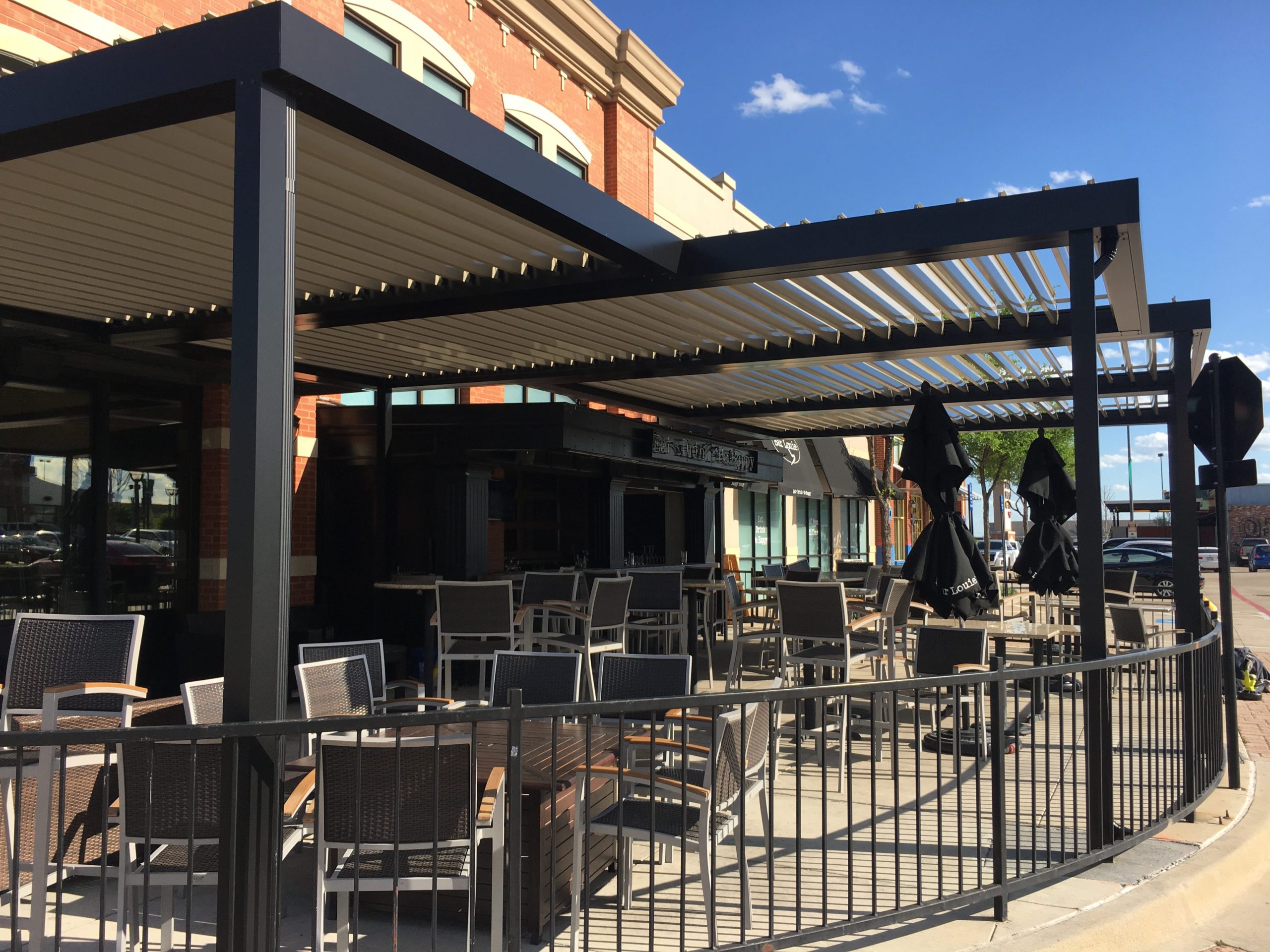 Understanding The Benefits Of Installing  Motorized Louvered Roof For Your Patio