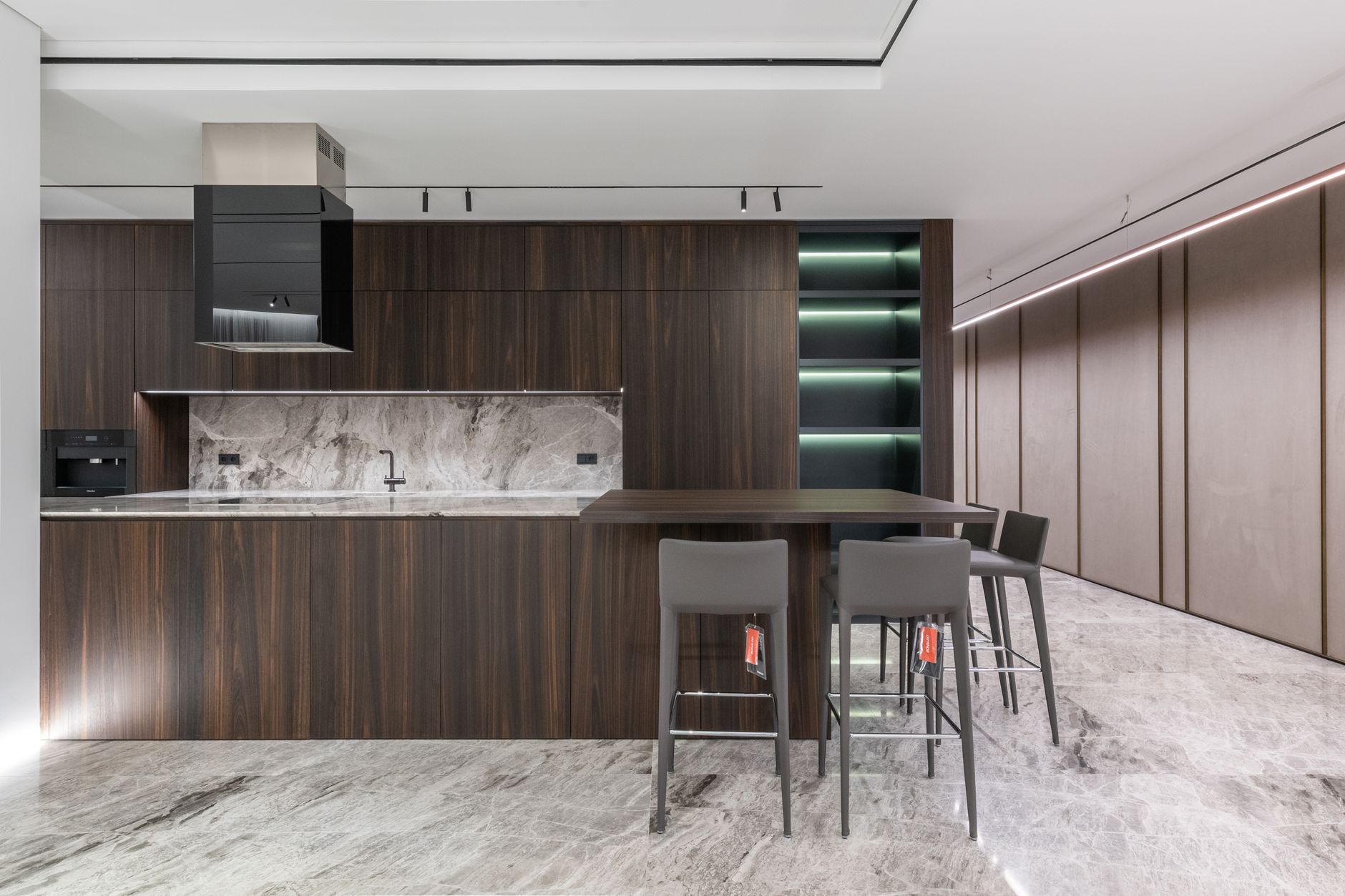 How to Get High Quality Polished Concrete Finishes for Your Floors