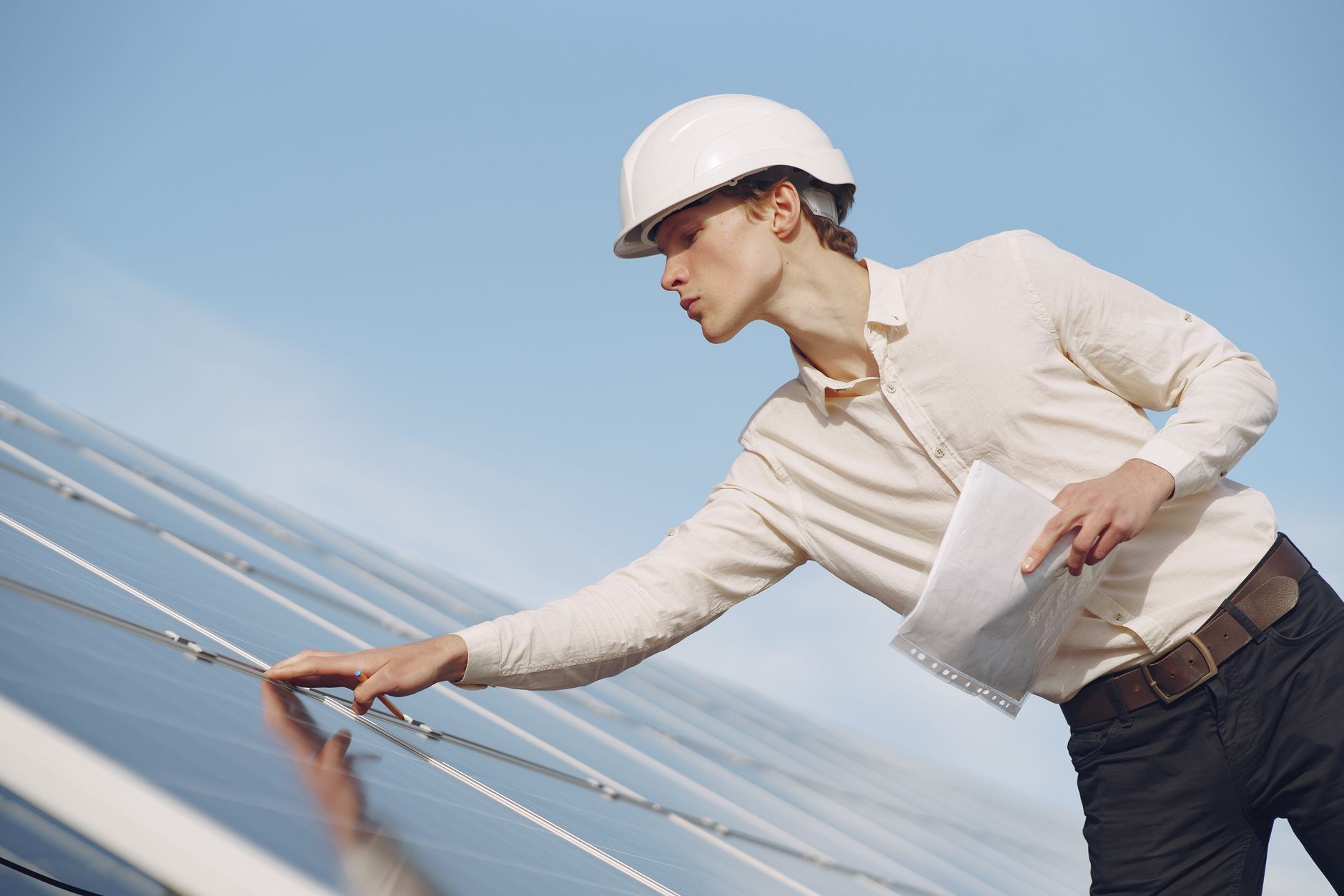 The Benefits of Solar Panel Installation: A Smart Investment for a Sustainable Future